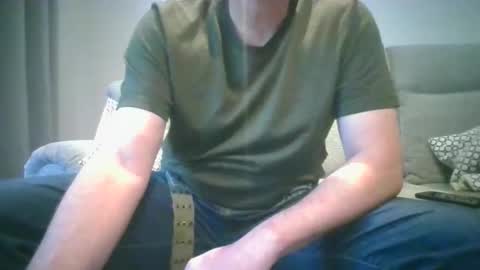 bobby_113 online show from February 2, 12:45 pm