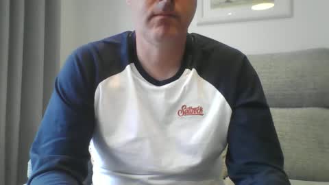 bobby_113 online show from March 24, 11:38 am