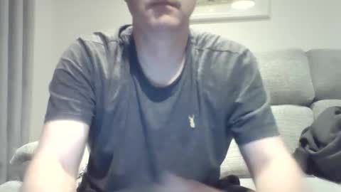 bobby_113 online show from March 21, 5:02 am