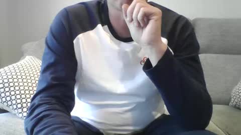 bobby_113 online show from March 16, 12:53 pm