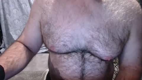 BobbyHill27b online show from December 5, 1:38 am