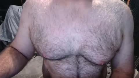 Snapshot of bobbyhill27b chatting on October 26, 12:17 pm BobbyHill27b online show from October 26, 12:17 pm