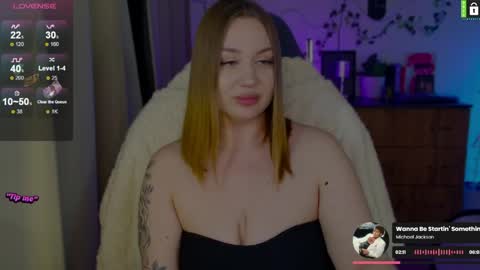  Lina  online show from June 5, 10:04 pm