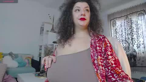 BohoBabeLaxy online show from December 2, 9:07 am