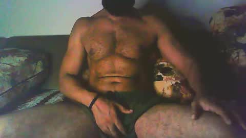 Snapshot of boldinddude chatting on October 6, 6:04 pm Chris B online show from October 6, 6:04 pm