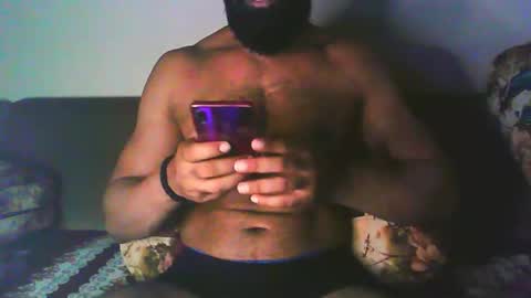 Snapshot of boldinddude chatting on September 17, 7:50 pm Chris B online show from September 17, 7:50 pm