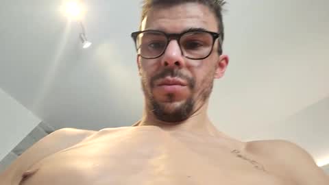 bomale89 online show from February 14, 1:40 pm