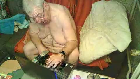 Bomber59potsdam online show from January 6, 9:32 pm