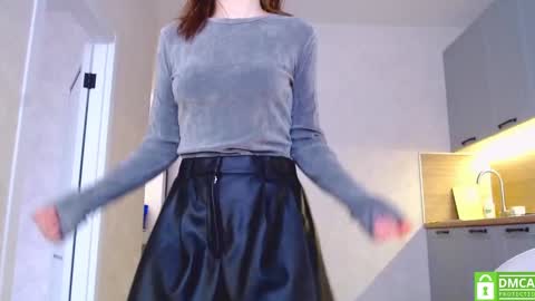 Snapshot of bonjourlabelle chatting on March 3, 9:44 am Mary 3 live time content 18 online show from March 3, 9:44 am