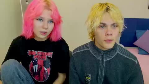 Jessy  Mark online show from October 18, 5:06 pm