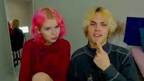 Jessy  Mark online show from October 20, 5:07 pm