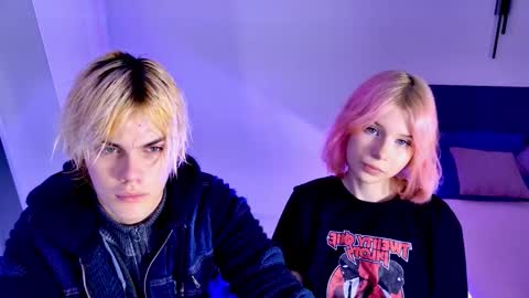 Jessy  Mark online show from November 8, 5:16 pm