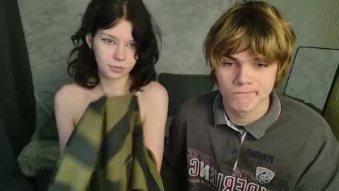 Jessy  Mark online show from April 15, 5:44 am