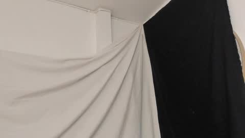   online show from November 13, 11:51 pm