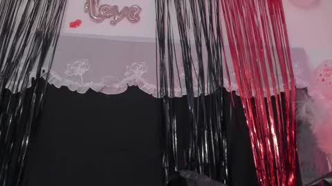 Snapshot of bonniecute_ chatting on February 14, 11:53 am online show from February 14, 11:53 am