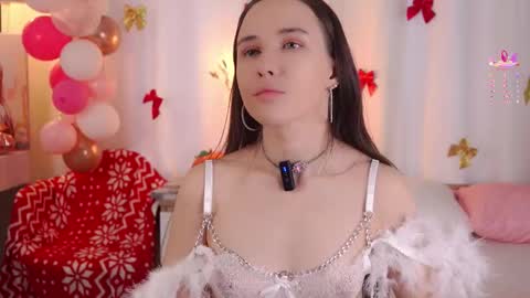 Emma online show from February 14, 1:30 am