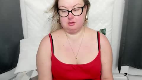 Bonnie online show from October 24, 8:26 am