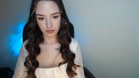 Bonnie online show from April 27, 8:01 am