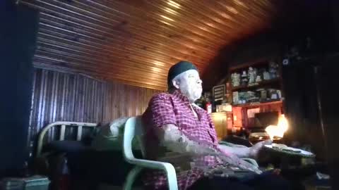 Snapshot of booshy chatting on January 27, 5:58 am Booshwa online show from January 27, 5:58 am
