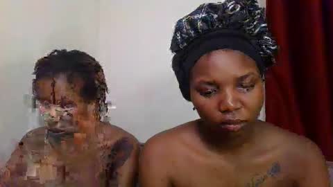 bootie_caramel online show from May 4, 3:02 am