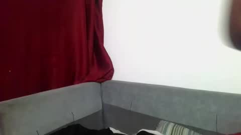 bootie_caramel online show from June 19, 7:09 pm