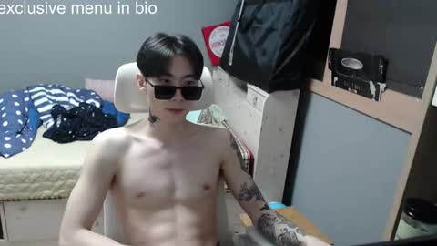 boxman556990 online show from November 1, 10:36 am