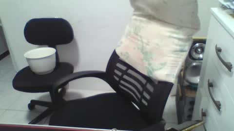 boy_fitbrutal online show from February 5, 12:36 am