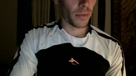 boybcn94 online show from April 18, 7:58 pm