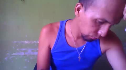 Snapshot of boycumlatino21 chatting on December 25, 5:58 pm Boy online show from December 25, 5:58 pm