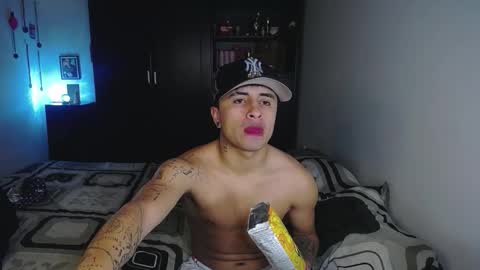 miguel  online show from February 11, 12:36 am