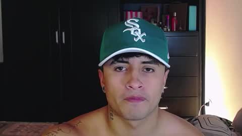 miguel  online show from February 14, 12:02 am