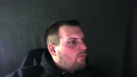 boynextdoooooor online show from December 15, 9:00 pm