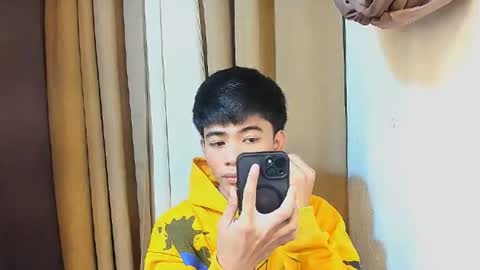 HI IM JAMES DONT FORGET GIVE ME THUMBS UP AND JOIN TO MY FANCLUB online show from June 28, 4:47 pm