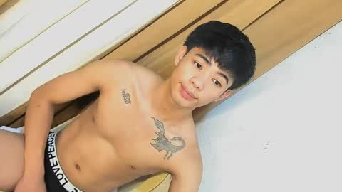 HI IM JAMES DONT FORGET GIVE ME THUMBS UP AND JOIN TO MY FANCLUB online show from July 3, 3:33 am