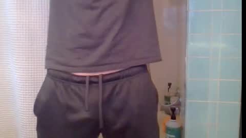 Snapshot of boynextdoor720 chatting on October 14, 5:49 pm BoyNextDoor online show from October 14, 5:49 pm