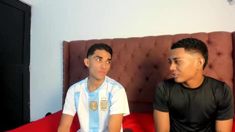 Snapshot of boys_hotparty chatting on September 22, 1:26 pm ALEX - TAYLER -MIKE online show from September 22, 1:26 pm