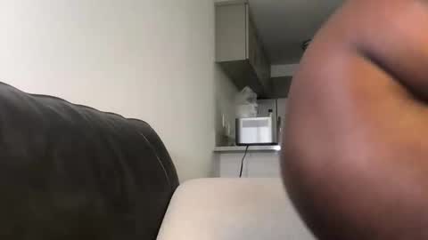 boytoy298812 online show from May 6, 8:31 am