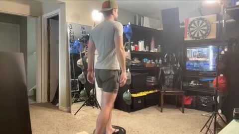 Snapshot of brad_bounce chatting on October 9, 8:58 pm Brad Ballsy online show from October 9, 8:58 pm