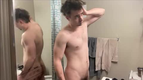 Snapshot of brad_bounce chatting on October 26, 10:09 pm Brad Ballsy online show from October 26, 10:09 pm