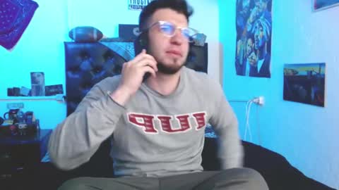 brad hot boy online show from November 20, 3:05 am