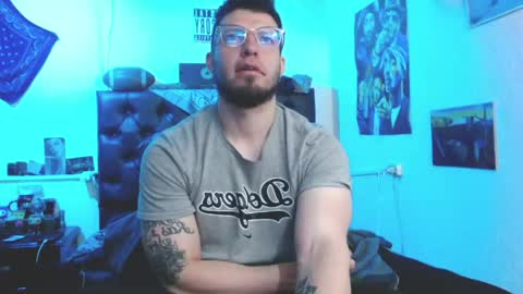 brad hot boy online show from May 29, 4:16 pm