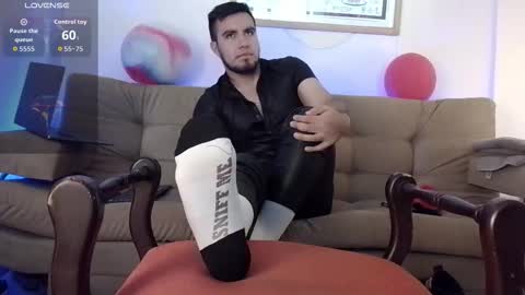 Bradley Colton Independ Model online show from October 25, 3:12 pm