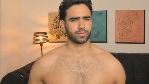 bradleymartin7 online show from February 27, 1:42 am