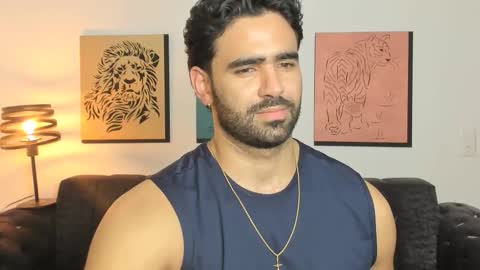 bradleymartin7 online show from March 26, 11:43 pm