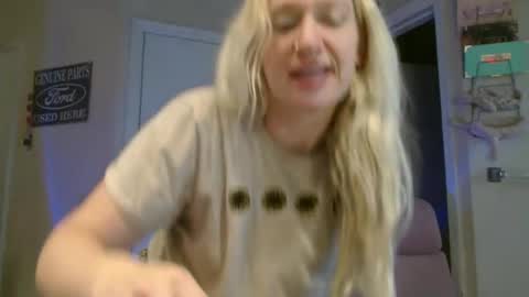 i am a naughty jedi knight online show from June 16, 1:48 pm