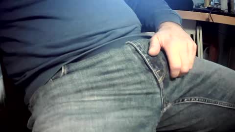 bram27370 online show from December 21, 9:33 am