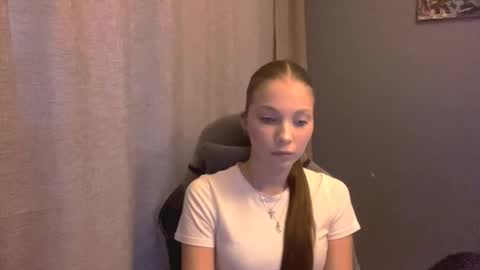 Alice online show from October 22, 12:29 pm