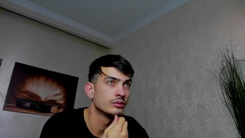 BrandonTateX online show from March 10, 9:45 am