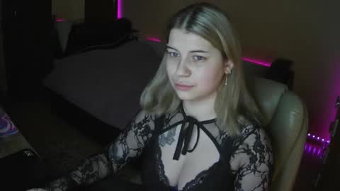 brandy_wow online show from March 25, 8:15 pm