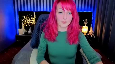 Brandybloomm online show from January 11, 8:04 pm